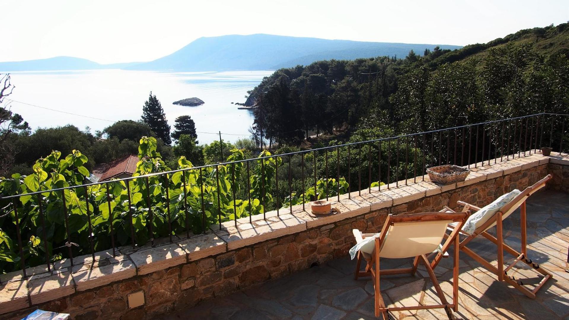 Lithea Villas And Studios By The Sea Ájosz Pétrosz Aloníszu Kültér fotó