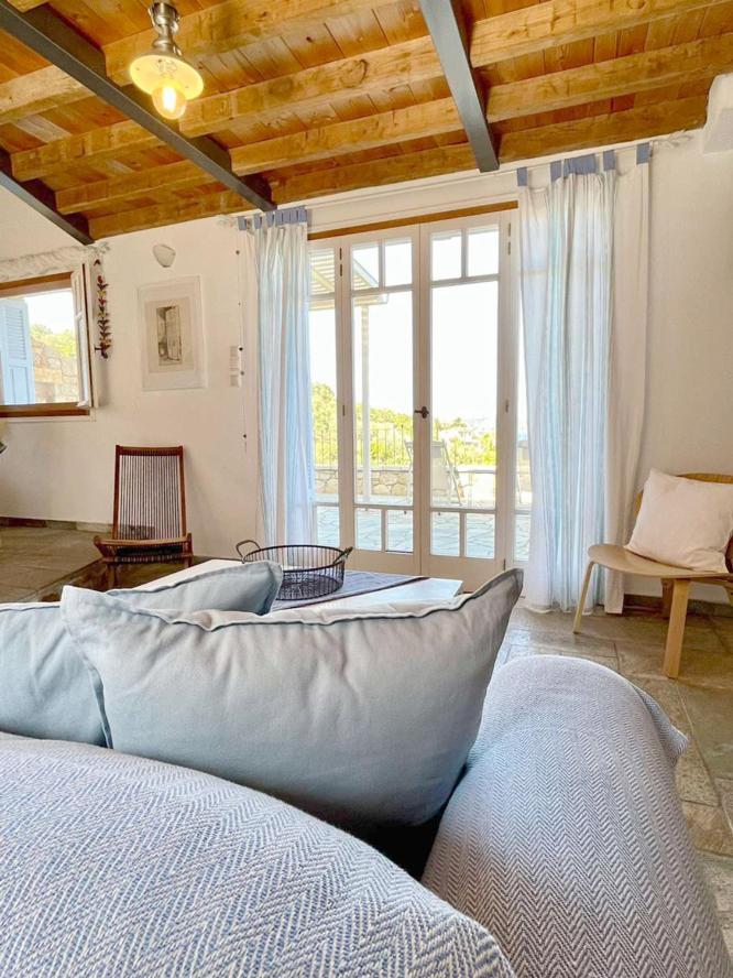 Lithea Villas And Studios By The Sea Ájosz Pétrosz Aloníszu Kültér fotó