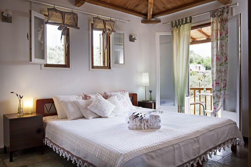 Lithea Villas And Studios By The Sea Ájosz Pétrosz Aloníszu Kültér fotó