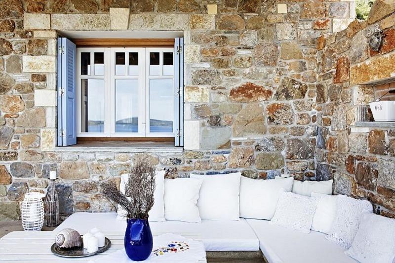 Lithea Villas And Studios By The Sea Ájosz Pétrosz Aloníszu Kültér fotó